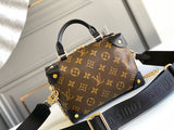 PETITE MALLE SOUPLE BAG