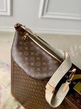 High Floor Tote