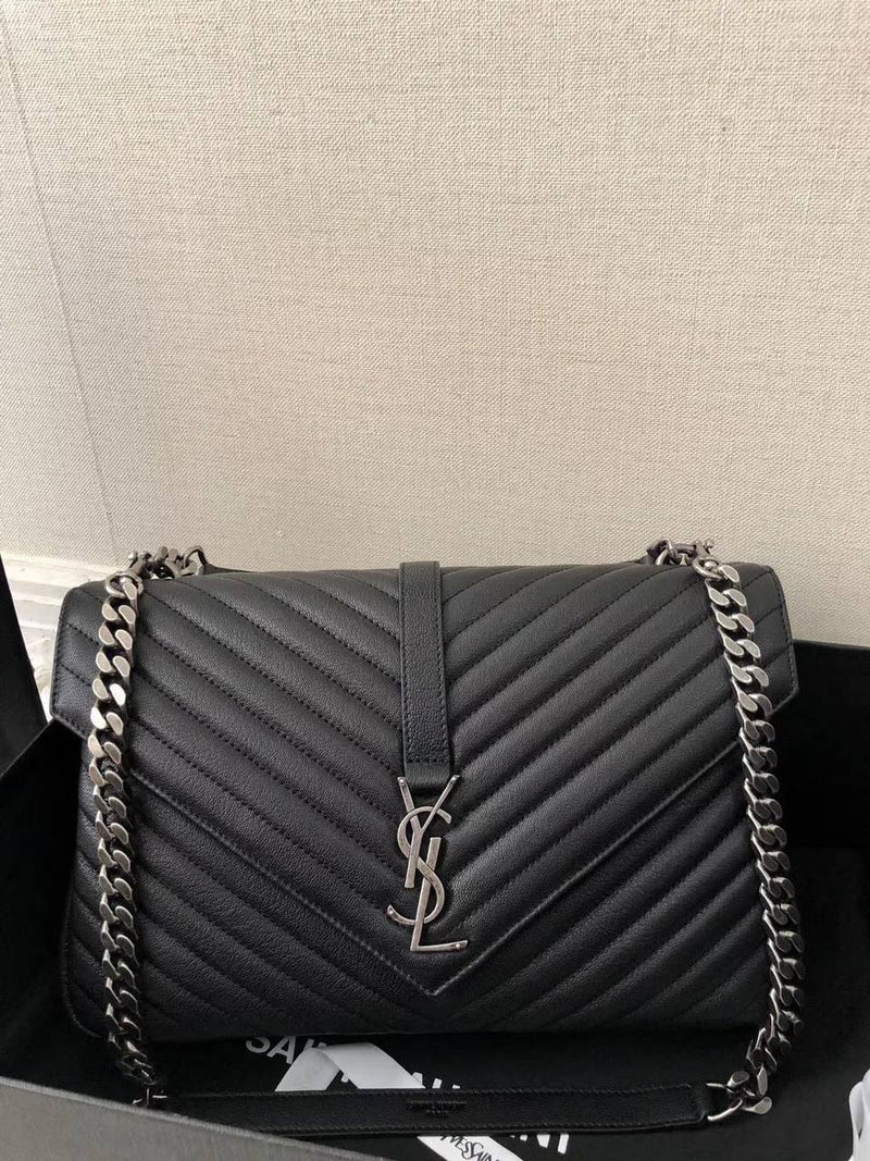 Monogram messenger