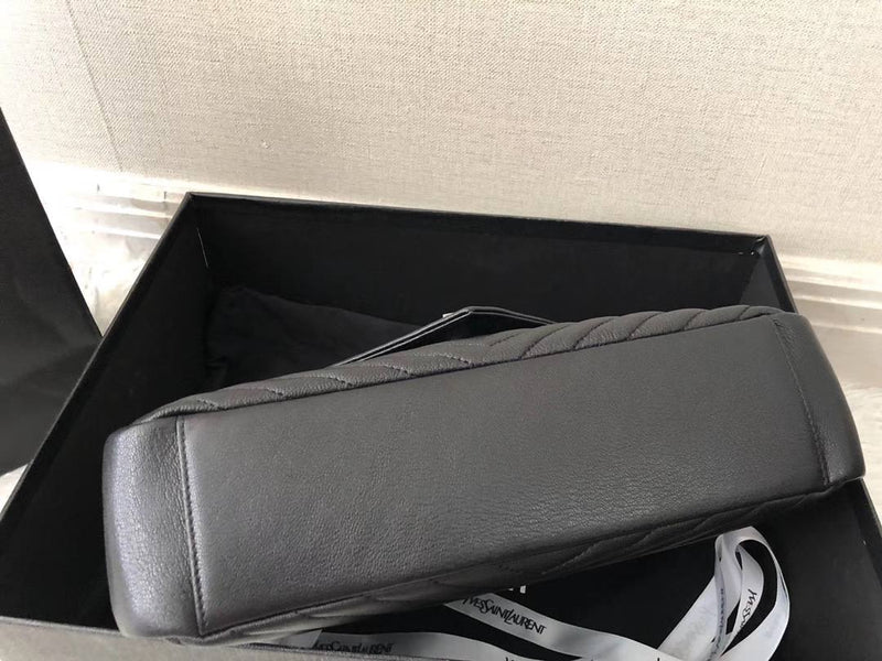Monogram messenger