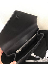 Monogram messenger