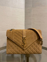 ENVELOPE Medium